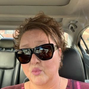 Meet your Posher, Erica